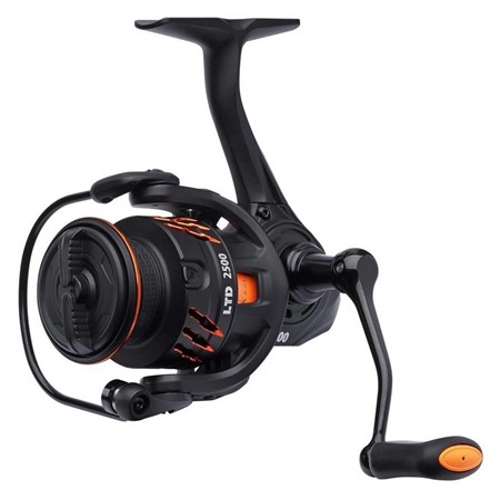 SAVAGE GEAR Orange LTD 3000 FD 8p1BB